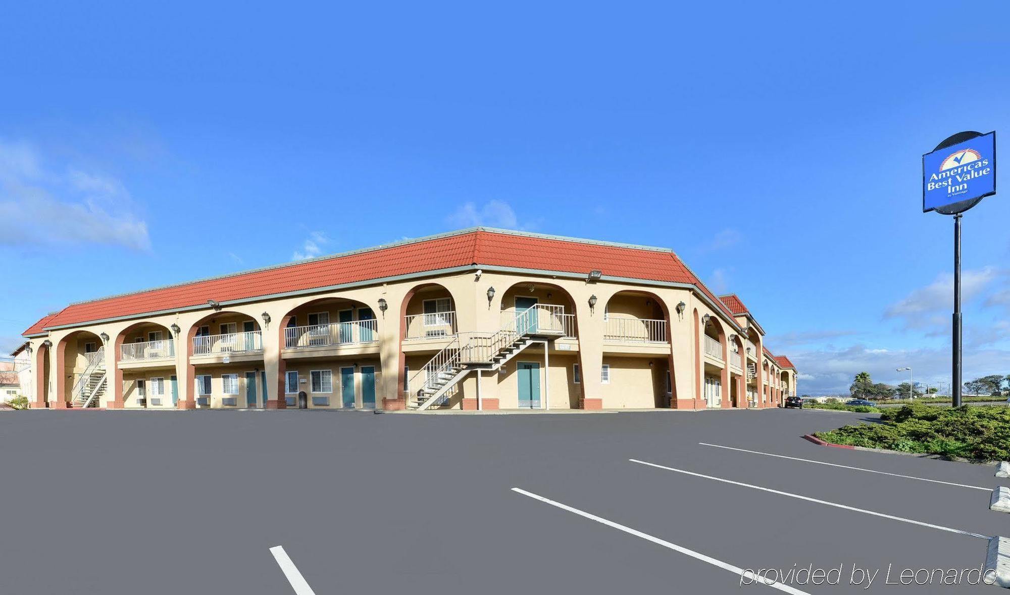 Salinas Inn Buitenkant foto
